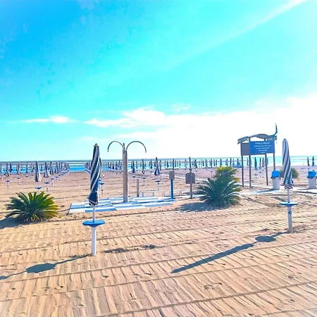 Sweet Retreat In A Great Area With Parking Apartmán